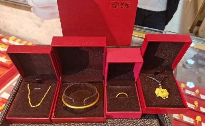 19世纪的淘金梦：从加州到澳大利亚的财富狂潮