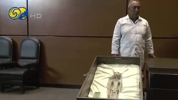 俄亥俄小镇上的“宇宙教堂”·一个没人信，却让我深夜停下的秘密