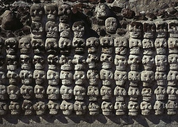 倒置的罗盘丨阿兹特克文明的神秘密码