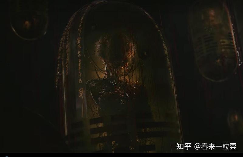 废弃地铁里的时空胶囊…
