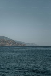 地中海梦魇时间｜一场关于光影与时间的奇妙之旅