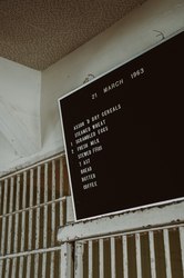 那个被我扔进垃圾桶的“关键词列表”：我们到底在给谁看？