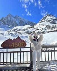 治愈雪山水马：大自然的鬼斧神工与生命的奇迹