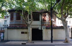 红雾石碑上的裂纹：解读航道盲区的航海密码