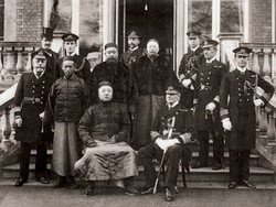 甲午战败后，清朝的“面子”和“里子”都碎了