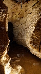 洞穴里的钟声与鸟群的独白！