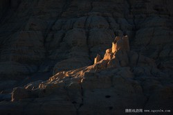 消失在风沙中的低语：探寻那些被遗忘的文明