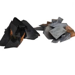 反重力石闪电湖：黑色立方的秘密