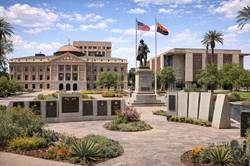 夜空下的幽灵：当凤凰城的光点再次出现在德克萨斯上空