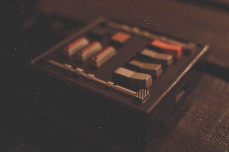 当记忆的磁带开始失灵…