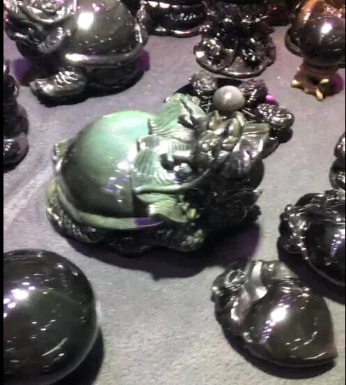 那块会唱歌的黑曜石｜低频嗡鸣黑曜石碑的奇妙之旅