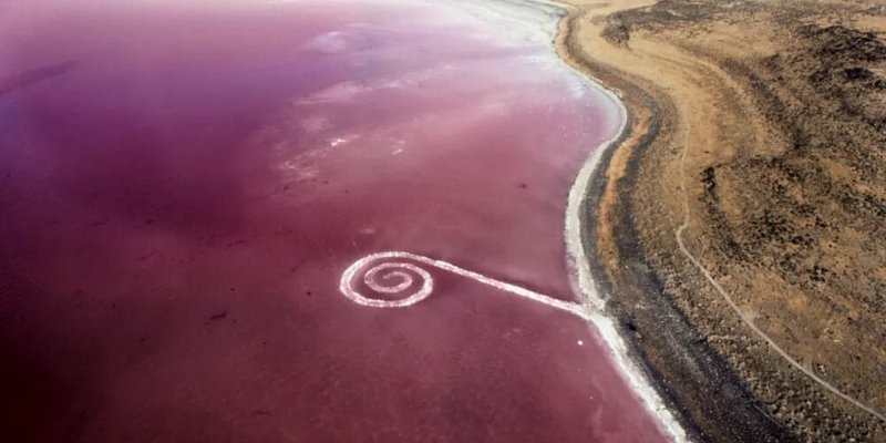 深海的迷雾:波斯密洞水下钟失效罗盘之谜 深海的迷雾:波斯密洞水下钟失效罗盘之谜