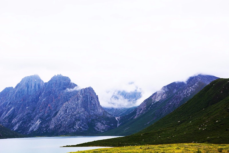 阿尔卑斯山上的“龙”｜大自然的杰作如何成为传说