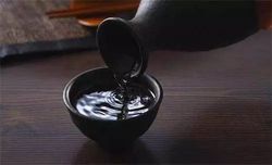酒瓶里的夏天