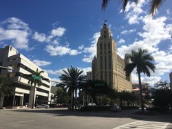 佛罗里达海边的那晚：我看见了不该看见的东西