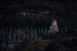 巫城迷雾