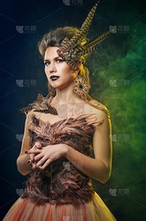 神秘的鸟身女妖：自然界的守护者与艺术的灵感源泉