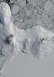 冰 shelf巨兽：喜马拉雅山脉的神秘存在