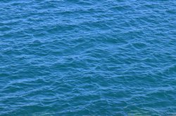 马里亚纳海沟的未知符号：深海中的神秘密码