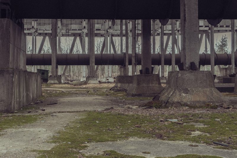 废弃机场的木偶,拍了二十年的残影! 废弃机场的木偶,拍了二十年的残影!