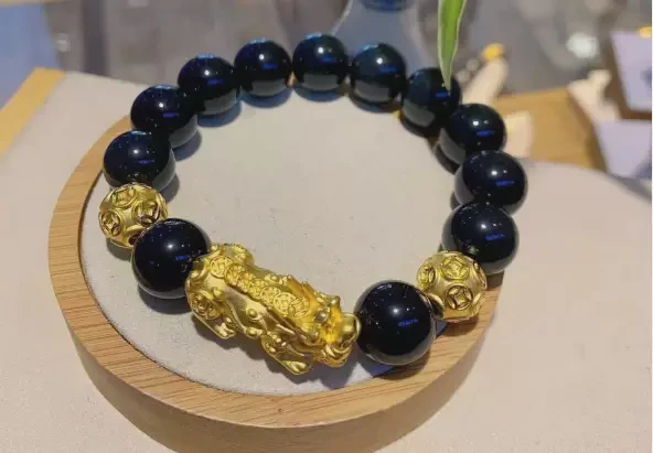 貔貅梦境—探索心灵的边界与现实的交汇点