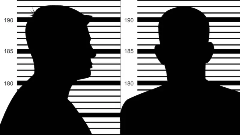 废弃矿井里的影子人—一张无名合照的往事 废弃矿井里的影子人—一张无名合照的往事