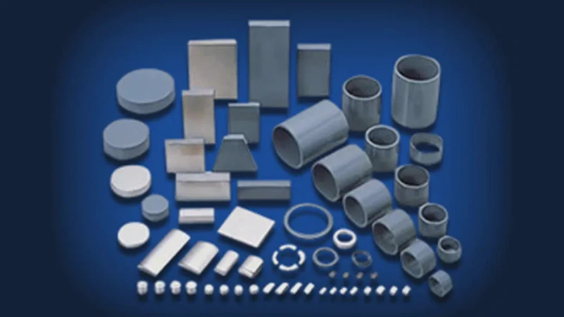 南极的神秘之火·自燃磁性石的奇异现象 南极的神秘之火·自燃磁性石的奇异现象