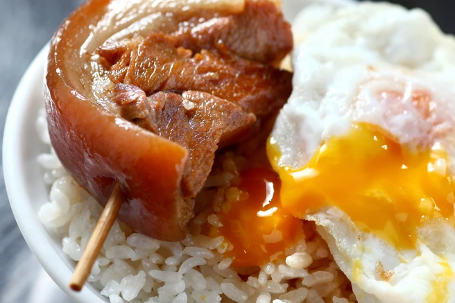 老街坊的肉铺子…