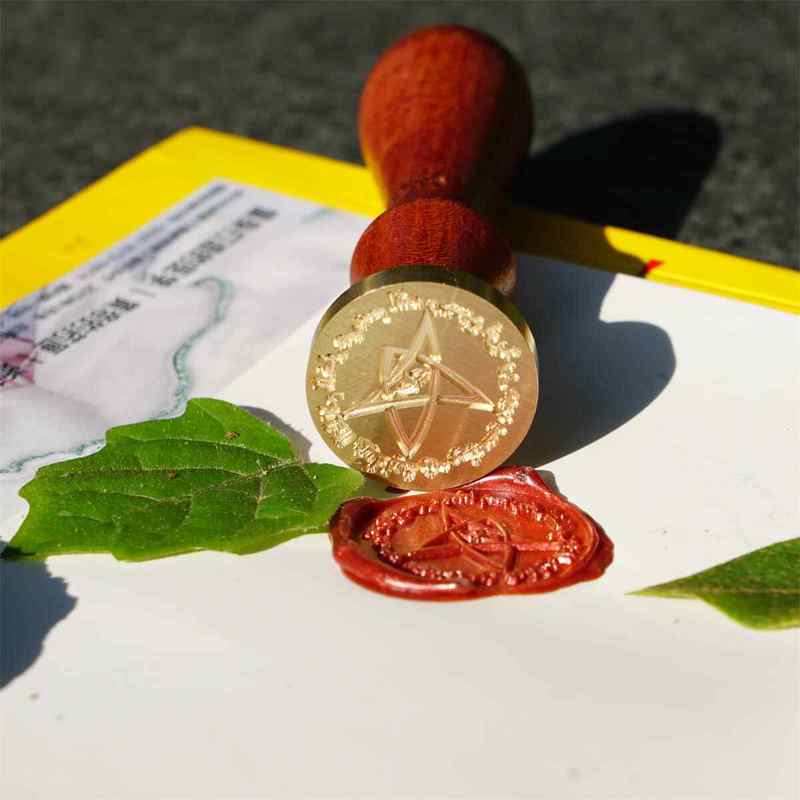 深海里的克苏鲁｜揭开大西洋“旧日支配者”巨型乌贼的神秘面纱