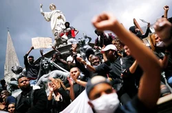 探索黑暗印度洋的神秘生物—人马