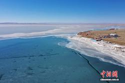 冰封湖上的红绳结—我看见了两个我