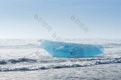 烛龙冰川｜冰封世界的神秘巨人