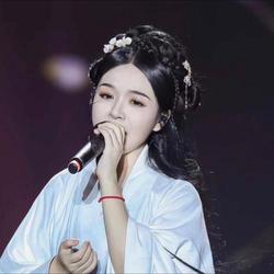 那条项链背后的爱殇？