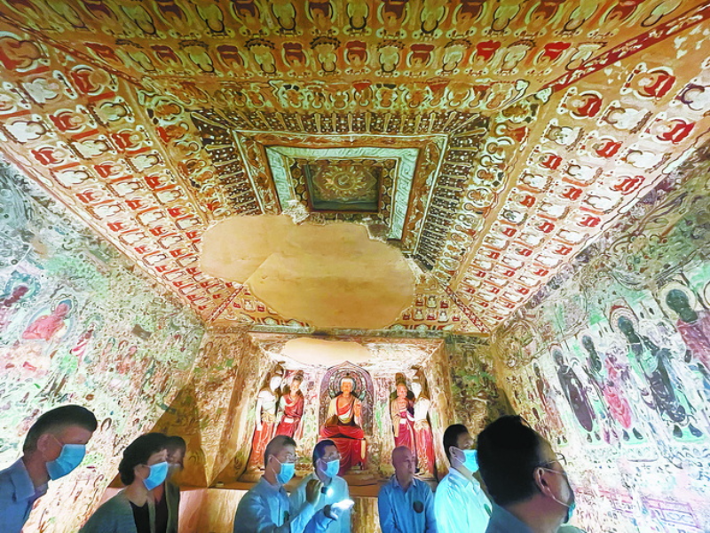 揭秘百慕大诡异光柱铜盘：是传说还是真实存在？