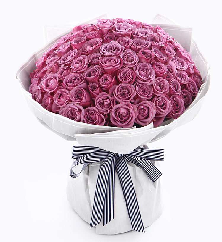 紫玫瑰的第七个夜晚…