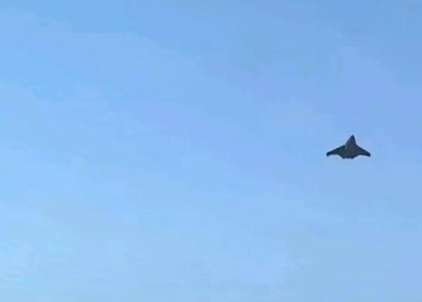 比利时小镇的深夜惊魂丨我亲历的飞碟引擎奇遇