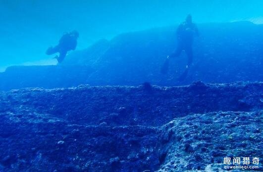 深海里的时间陷阱丨海底火山晶体棺里的秘密 深海里的时间陷阱丨海底火山晶体棺里的秘密