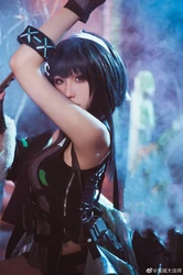 长鸣鬼城遗址的黑色羽毛·探寻历史的幽深之谜