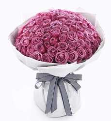 紫玫瑰的第七个夜晚…