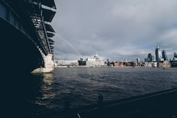 德国天空的神秘舰队—目击海军视频引发的探索热潮