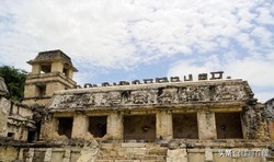 在古老的废墟中寻找失落的智慧｜阿兹特克遗址黑色立方仪表失灵的谜团