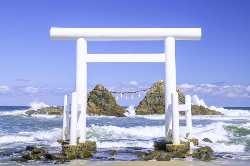 地中海上的神秘雾灵·航海者的挑战与奇迹