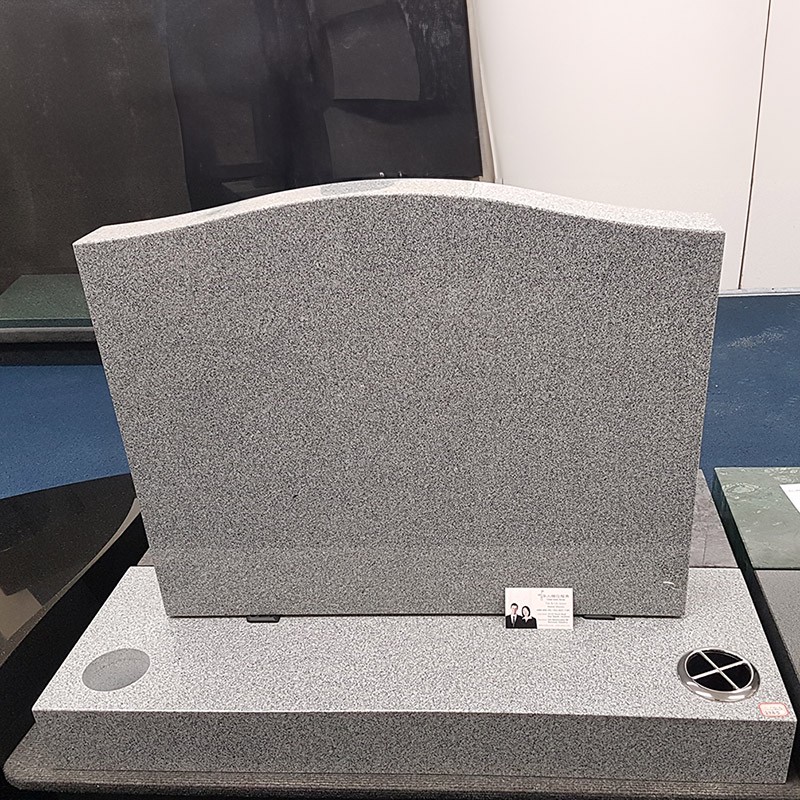 仪表失灵时，我在楼兰旧址摸到了一块会说话的黑曜石碑？