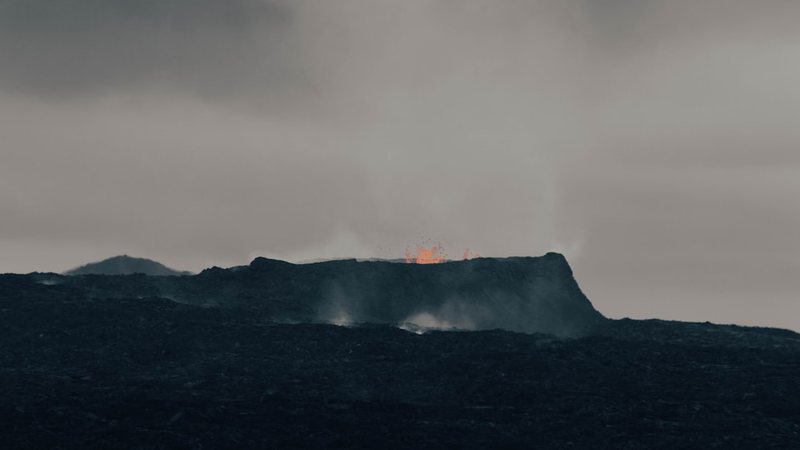 昆仑电鳗兽火山｜自然界的神秘力量与美丽奇观