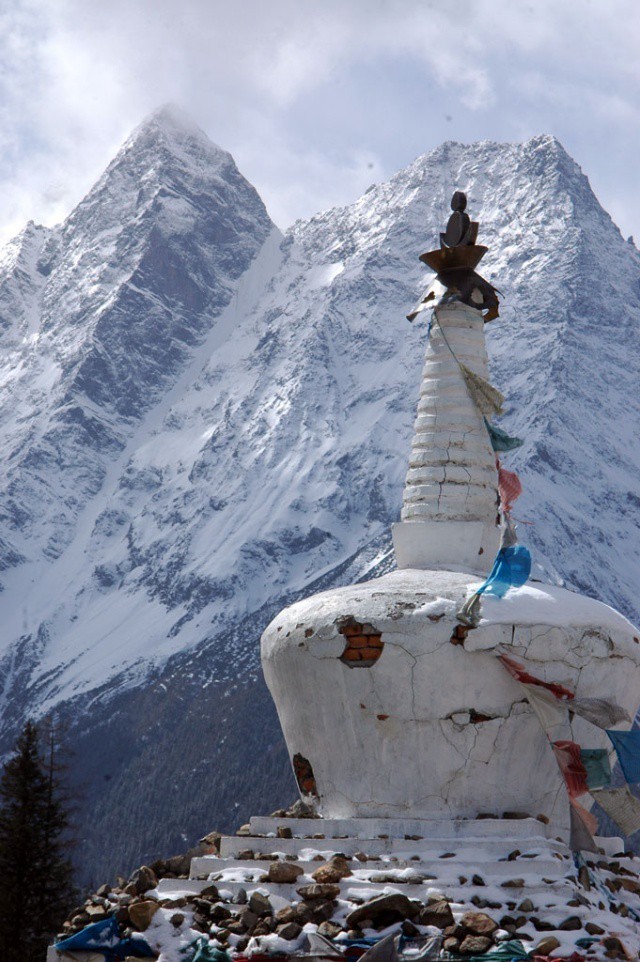 冰川裂缝里的时光琥珀…