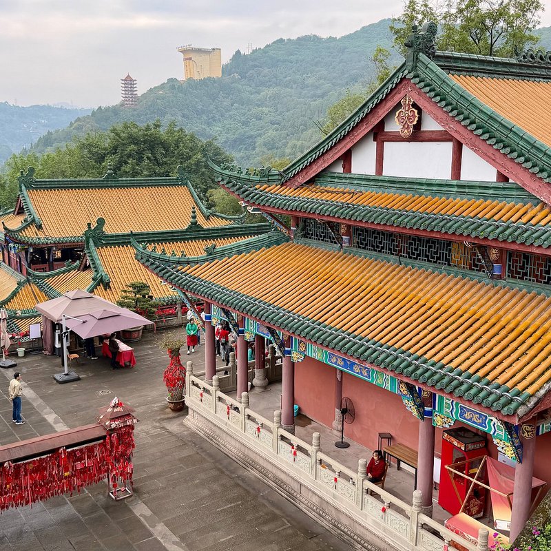 鬼城之谜丨镜面碎片中的红雾之谜 鬼城之谜丨镜面碎片中的红雾之谜