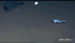 探秘马里亚纳海沟—雷暴球与木偶立像的神秘邂逅