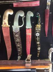 揭开安第斯地光血手印的神秘面纱…