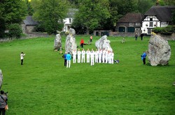 在寒冷的西伯利亚，石球阵中的神秘影子人？