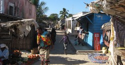 莫桑比克的海滩很美，但那一幕让我至今不敢回忆…